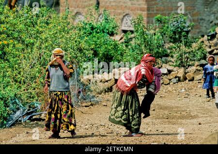 Taiz est une ville dans le sud-ouest du Yémen. Il est situé dans les Highlands yéménites, près de la ville portuaire de Mocha, sur la mer Rouge Banque D'Images