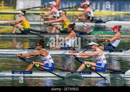 Linz, Autriche, lundi 26 août 2019, Championnat du monde d'aviron FISA, Regatta, GBR LW2X, Kyra Edwards, Ruth Siddorn, S'éloigner, du ponton de départ, dans la chaleur, [crédit obligatoire; Peter SPURRIER/Intersport Images] 11:02:58 26.08.19 Banque D'Images