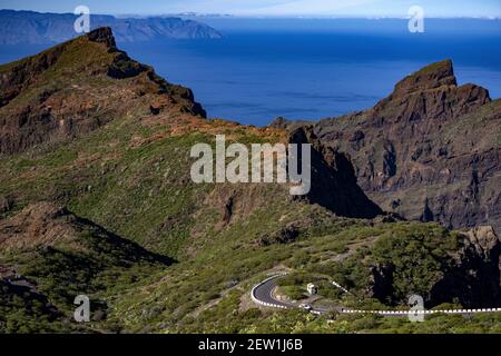 Espagne, îles Canaries, île de Ténérife, Masca et la vue sur l'île de la Gomera Banque D'Images