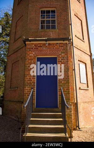 Demi-tour, Ockham Common Forest, Chatley Heath Surrey Royaume-Uni 2021 février hiver Banque D'Images