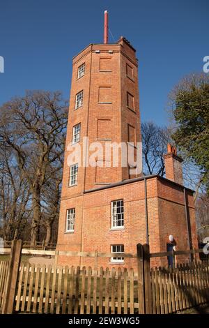 Demi-tour, Ockham Common Forest, Chatley Heath Surrey Royaume-Uni 2021 février hiver Banque D'Images