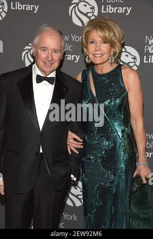 Stephen Schwarzman et son épouse Christine Hearst Schwarzman assistent ...