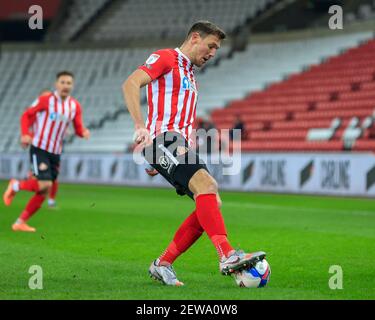 Sunderland, Royaume-Uni. 02 mars 2021. Charlie Wyke #9 de Sunderland avec le ballon à Sunderland, Royaume-Uni le 3/2/2021. (Photo par IAM Burn/News Images/Sipa USA) crédit: SIPA USA/Alay Live News Banque D'Images