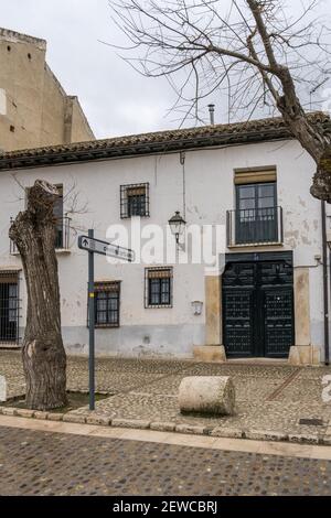 Façade d'un ancien bâtiment à Chinchon près de Madrid, Espagne Banque D'Images