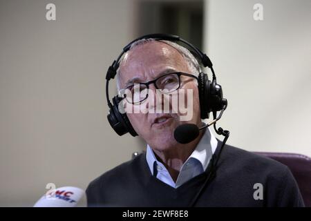 Exclusif - le propriétaire de l'Olympique de Marseille (OM), Frank McCourt, donne un entretien sur la station radio du CMR à Marseille, France. Photo de Patrick Aventurier/ABACAPRESS.COM Banque D'Images