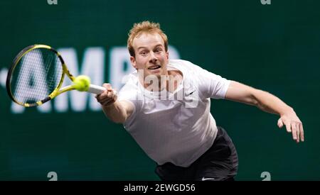 Rotterdam, pays-Bas, 2 mars 2021, Tournoi de tennis mondial ABNAMRO, Ahoy, première partie: Botic Van de Zandschulp (NED).photo: www.tennisimages.com/henkkoster Banque D'Images