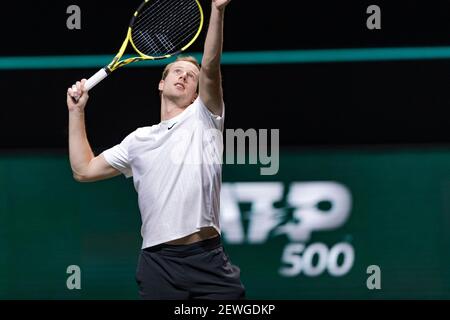 Rotterdam, pays-Bas, 2 mars 2021, Tournoi de tennis mondial ABNAMRO, Ahoy, première partie: Botic Van de Zandschulp (NED). Photo : www.tennisimages.com/henkkoster Banque D'Images