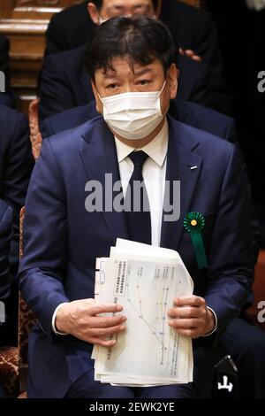 Tokyo, Japon. 3 mars 2021. Le président de Tokyo Electric Power Company (TEPCO) Holdings, Tomoaki Kobayakawa, écoute une question lors de la session du comité budgétaire de la Chambre haute à la Diète nationale à Tokyo, le mercredi 3 mars 2021. Credit: Yoshio Tsunoda/AFLO/Alay Live News Banque D'Images