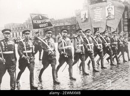 Commandants des armées du 1er Front de Biélorussie lors de la parade de la victoire sur la place Rouge à Moscou le 24 juin 1945. Banque D'Images