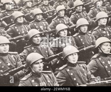 Défilé de la victoire sur la place Rouge à Moscou le 24 juin 1945. Banque D'Images
