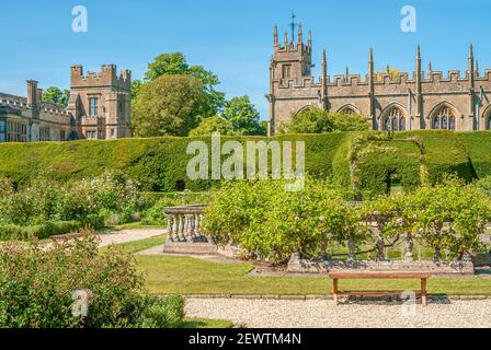 Queens Garden at Sudeley Castle situé près de Winchcombe, Gloucestershire, Angleterre. Banque D'Images