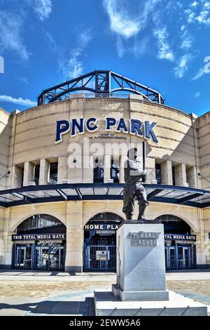 Honus Wagner et PNC Park Banque D'Images