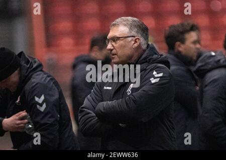 Bristol, Royaume-Uni. 03ème mars 2021. Nigel Pearson, directeur de la ville de Bristol, a l'occasion du match de championnat de Skybet de la ligne de contact .EFL, Bristol City contre AFC Bournemouth au stade Ashton Gate à Bristol, Avon, le mercredi 3 mars 2021. Cette image ne peut être utilisée qu'à des fins éditoriales. Utilisation éditoriale uniquement, licence requise pour une utilisation commerciale. Aucune utilisation dans les Paris, les jeux ou les publications d'un seul club/ligue/joueur. photo de Lewis Mitchell/Andrew Orchard sports Photography/Alamy Live News crédit: Andrew Orchard sports Photography/Alamy Live News Banque D'Images