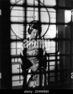 SYLVIA SIDNEY Portrait comme Cho-Cho San dans MADAME BUTTERFLY 1932 le réalisateur MARION GERING Story John Luther long joue David Belasco Paramount Pictures Banque D'Images