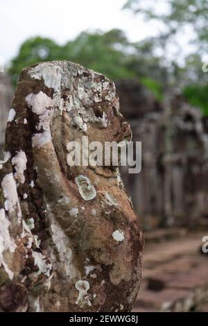 Angkor Wat, Cambodge - 23 juin 2016 : une sculpture à l'intérieur d'Angkor Wat. Banque D'Images