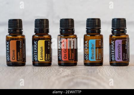 Pecs, Hungray - février 27 2021 - image éditoriale illustrative des huiles essentielles Doterra pour usage quotidien Banque D'Images