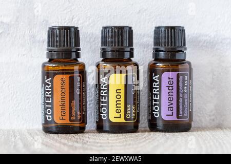 Pecs, Hungray - février 27 2021 - image éditoriale illustrative des huiles essentielles Doterra pour usage quotidien Banque D'Images