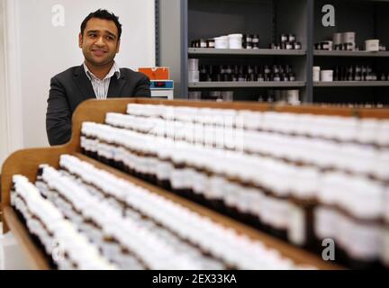 Hôpital homéopathique Royal London... DR. Raj Sharma pic David Sandison Banque D'Images