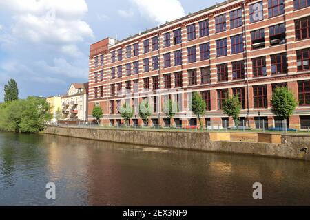Usine de Plagwitz dans la ville de Leipzig en Saxe, Allemagne. Ancien bâtiment industriel réadapté. Banque D'Images