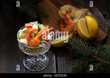 Cocktail de crevettes avec sauce Marie Rose Banque D'Images