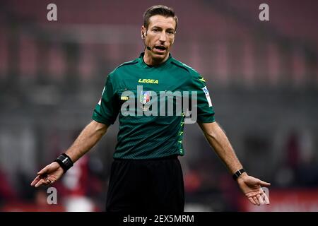 Milan, Italie - 03 mars 2021 : l'arbitre Davide Massa réagit lors de la série UN match de football entre l'AC Milan et Udinese Calcio. Le match s'est terminé par 1-1 ficelage. Credit: Nicolò Campo/Alay Live News Banque D'Images