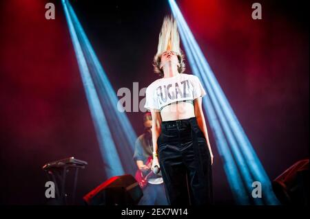 MØ se produit en direct le deuxième jour du festival estivale 2016, Robin Hill Country Park sur l'île de Wight. Date de la photo: Vendredi 9 septembre 2016. Le crédit photo devrait se lire: David Jensen Banque D'Images