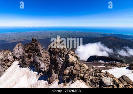 Une vue magnifique depuis l'ascension du sommet de Taranaki à New Zélande Banque D'Images