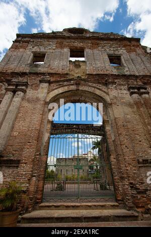 Les ruines de l'église Saint-Domingue à Casco Viejo, Panama City Banque D'Images