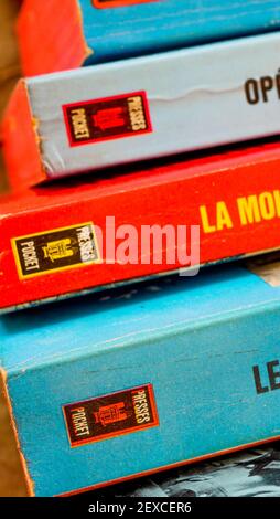 Livres vintage, presse Pocket Editions, France Banque D'Images