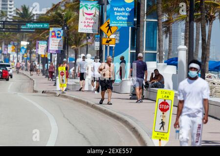 Vacances de printemps 2021 sur la plage de fort Lauderdale Banque D'Images