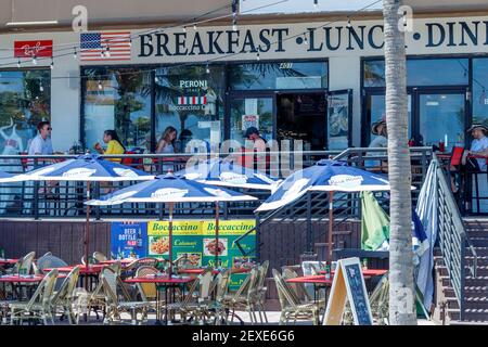 Vacances de printemps 2021 sur la plage de fort Lauderdale Banque D'Images