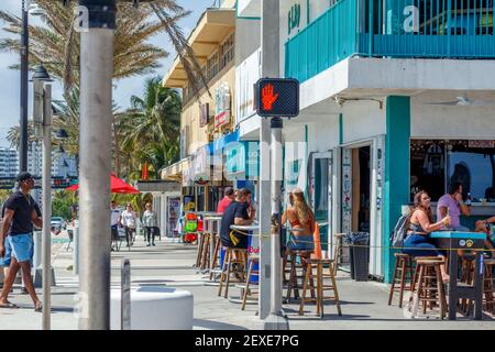 Vacances de printemps 2021 sur la plage de fort Lauderdale Banque D'Images