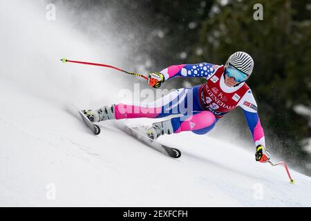 Val di Fassa, Italie 27 février 2021: IGNJATOVIC Nevena (SRB) en compétition dans la coupe DU MONDE de SKI AUDI FIS 2020/21 descente des femmes sur le cours la Volata Banque D'Images