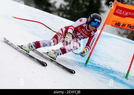 Val di Fassa, Italie 27 février 2021: GRITSCH Franziska (AUT) en compétition dans la coupe DU MONDE de SKI AUDI FIS 2020/21 Femme descente sur le cours la Volata Banque D'Images