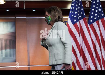 Washington, Distric de Columbia, États-Unis. 4 mars 2021. La conférencière de la Chambre NANCY PELOSI(D-CA) parle lors de sa conférence de presse hebdomadaire, aujourd'hui le 04 mars 2021 à HVC/Capitol Hill à Washington DC, États-Unis. Credit: Lénine Nolly/ZUMA Wire/Alamy Live News Banque D'Images