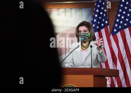 Washington, Distric de Columbia, États-Unis. 4 mars 2021. La conférencière de la Chambre NANCY PELOSI(D-CA) parle lors de sa conférence de presse hebdomadaire, aujourd'hui le 04 mars 2021 à HVC/Capitol Hill à Washington DC, États-Unis. Credit: Lénine Nolly/ZUMA Wire/Alamy Live News Banque D'Images