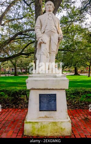 Une statue de Bernardo de Galvez se dresse sur la place espagnole, le 27 février 2021, à Mobile, Alabama. Banque D'Images