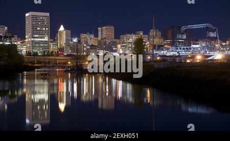 Thea Foss Waterway et Marina se cache devant Tacoma Washington Nord-Ouest des États-Unis Banque D'Images