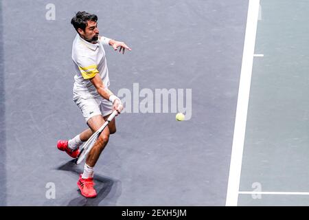 ROTTERDAM, PAYS-BAS - MARS 4: Jeremy Chardy de France pendant son match contre David Goffin de Belgique dans le 48e ABN AMRO World tennis Tournamen Banque D'Images