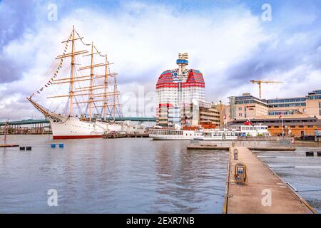 14 septembre 2019 : Göteborg, Suède - Lilla Bommens Torg, avec vue sur la place Viking au port. Banque D'Images