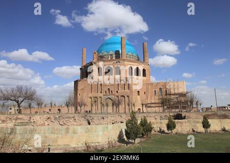 Le Tombeau d'Olcaytu est situé dans la ville de Sultaniye, dans la province iranienne de Zanjan. Le tombeau a été construit entre 1302-1312. Banque D'Images