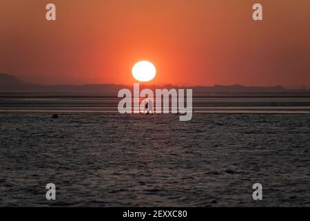 Soumis par Jon Super (07974 356-333) West Kirby Marine Lake Sunset, Wirral, Britain le 1 mars 2021. (Photo de Jon Super) (photo/Jon Super 0 Banque D'Images