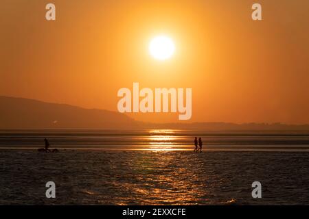 Soumis par Jon Super (07974 356-333) West Kirby Marine Lake Sunset, Wirral, Britain le 1 mars 2021. (Photo de Jon Super) (photo/Jon Super 0 Banque D'Images