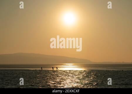 Soumis par Jon Super (07974 356-333) West Kirby Marine Lake Sunset, Wirral, Britain le 1 mars 2021. (Photo de Jon Super) (photo/Jon Super 0 Banque D'Images