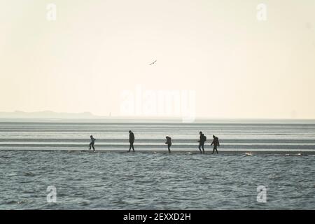 Soumis par Jon Super (07974 356-333) West Kirby Marine Lake Sunset, Wirral, Britain le 1 mars 2021. (Photo de Jon Super) (photo/Jon Super 0 Banque D'Images