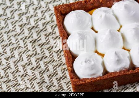 Tartelettes sucrées remplies de crème Banque D'Images