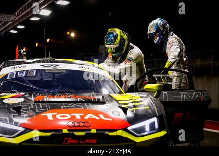 30 Vaxiviere Mathieu (fra), Mies Christopher (ger), Marschall Dennis, Audi Sport Team WRT, Audi R8 LMS GT3, Pitstop d'action pendant les 2020 24 heures de Spa, 3e tour de la coupe d'endurance GT World Challenge Europe et du défi International GT du 22 au 25 octobre, 2020 sur le circuit de Spa-Francorchamps, à Stavelot, Belgique - photo Florent Gooden / DPPI Banque D'Images
