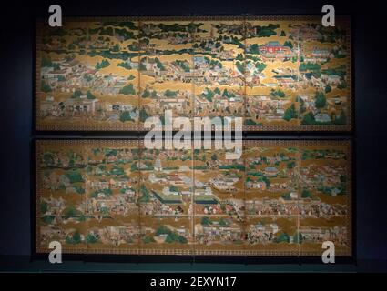 Scènes dans et autour de la capitale, 23 février 2021 : peinture traditionnelle japonaise sur écran, scènes dans et autour de la capitale, est exposé au Musée national de Corée à Séoul, Corée du Sud. La peinture est une paire de six-panneaux pliants écrans. Il présente une vue panoramique du centre et de la périphérie de Kyoto et il a été fabriqué au XVIIIe siècle pendant la période Edo (1603-1868), selon le musée. Credit: Lee Jae-won/AFLO/Alay Live News Banque D'Images