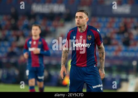 Valence, Espagne. 04e mars 2021. Roger Marti de Levante UD en action pendant le match de deuxième finale de la demi-finale espagnole de Copa del Rey entre Levante UD et Athletic Bilbao Club à Ciutat de Valencia . (Score final; Levante UD 1:2 Athletic Bilbao Club) crédit: SOPA Images Limited/Alay Live News Banque D'Images