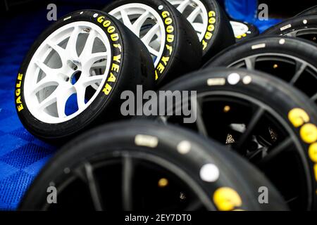 Good Year tire, pneu, lors de la course de Hongrie WTCR 2020 de la FIA, 4e manche de la coupe mondiale de voiture de tourisme 2020 de la FIA, sur la Hungaroring, du 16 au 18 octobre 2020 à Mogyoród, près de Budapest, Hongrie - photo Xavi Bonilla / DPPI Banque D'Images